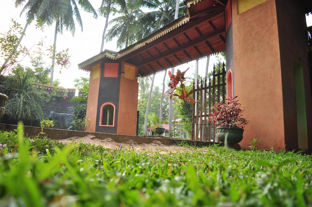 Soba Lanka Holiday Resort Melsiripura Exterior foto